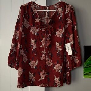 Passport Long Sleeve Ruffle Top Size Large NEW